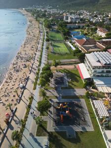 Ceti̇n Presti̇ge Resort