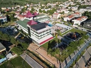 Ceti̇n Presti̇ge Resort