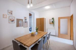 Wohlfühlwohnung mit 25 qm Terrasse, Netflix