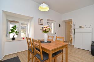 Apartment Loborika 1411