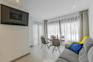 Luxury 2bedroom apartment on San Juan Beach