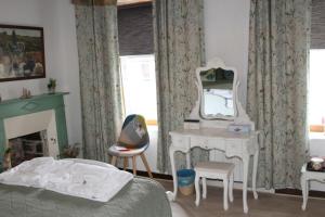 B&B / Chambres d'hotes L'Ancienne Boulangerie : Grande Chambre Double 