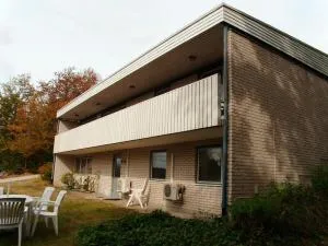 nice Family Holiday Home Sommarsol near lake Halen - Håkantorp