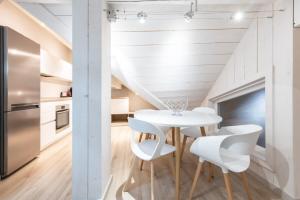 K2 Annecy Rent Lodge duplex de deux chambres doubles entièrement rénové