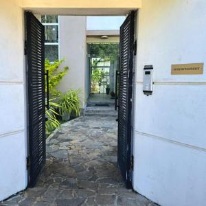 Silina Airport Residence & Transit Hotel