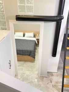 Stylish Loft Nicol in the Thessaloniki center -1fl