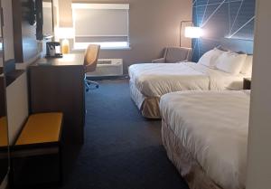 Queen Room with Two Queen Beds - Non-Smoking room in Comfort Inn Near Indiana Premium Outlets