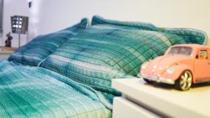 Studio Bourbon Shopping