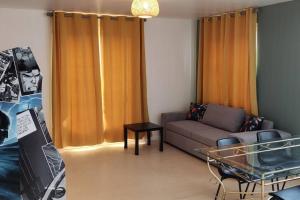 Appartements N°1 Annoeullin - Appt spacieux - 2 Chambres : photos des chambres