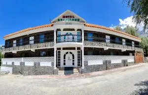 Hotel Graceland Skardu - 锡卡都