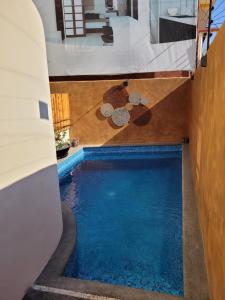 Boutique Condo Close to Everything