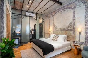 Urban Quarters - Büklü Han