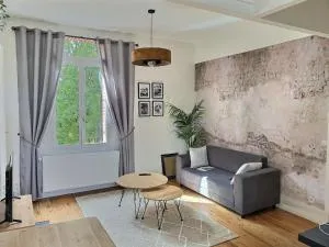 Beau Duplex proche Centre Gare - 博沃