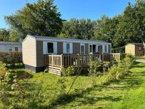 DS Chalets-Simonsgat 63-Geweldige 6 tot 7 persoons chalet met 2 badkamers-vakantiepark Lauwersoog-aan het Lauwersmeer - Lauwersoog