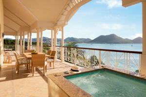 Pigeon Island Causeway, Rodney Bay, Gros Islet, St. Lucia, West Indies.