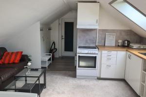 Cosey 1 bedroom loft with free parking