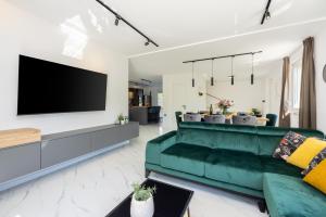 Holiday house with a swimming pool Baska, Krk - 21537