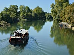 Maisons de vacances Luxury apartment with terrace sauna tennis pool : photos des chambres