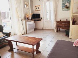 Maisons de vacances Bright apartment in Saint Ambroix near amenities : photos des chambres