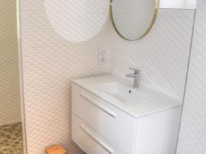 Maisons de vacances Gite tout inclus a Joue-les-Tours avec grand jardin, proche chateaux et nature - FR-1-381-545 : photos des chambres