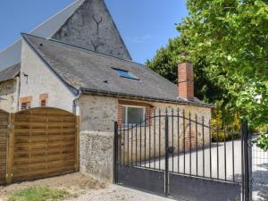 Maisons de vacances Gite tout inclus a Joue-les-Tours avec grand jardin, proche chateaux et nature - FR-1-381-545 : Maison de Vacances