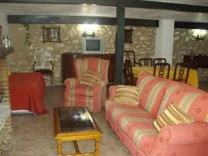 House No 02 median - Bobadilla