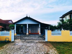 Miza Homestay