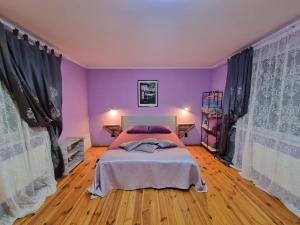 ARTAPARTMENTS-center