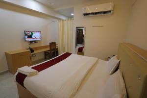 HOTEL RAJAM SELVA
