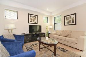 Fountains Retreat condo