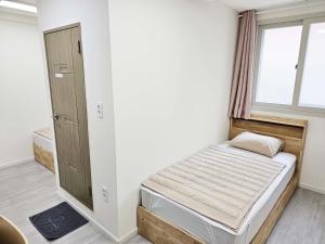 BoA Travel House