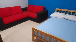 A room in an apartment in Nasr City, Cairo, near Azhar university , 15 minutes from Cairo Airport,غرفة بشقة بمدينة نصر بالقاهرة بالحي الثامن 15 دقيقة من مطار القاهرة و 7 دقيقة من معهد 