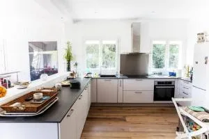 Havre de paix familial avec grand jardin - Éoures