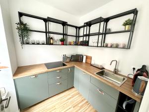 Eastside City Apartment