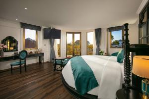 Grand Sunrise Palace Hoi An- A Luxury Indochine Hotel & Spa