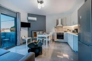 Eramel Cozy Apartment with Sea View - 阿斯格罗