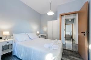 Eramel Cozy Apartment with Sea View