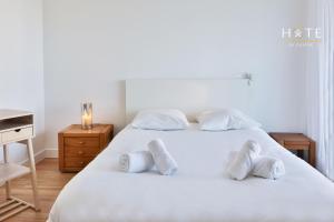 Appartement de caractère, superbe vue mer 280°