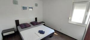 Apartments Ares, Novalja 