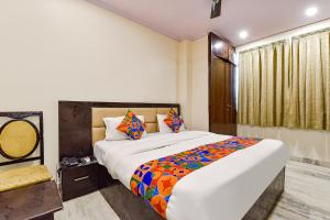 FabHotel Golden Leaf