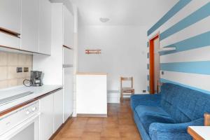 MI13 San Siro- Blue House Exclusive -