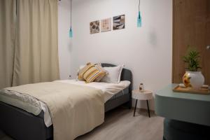 Cross Caraiman View 1