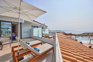 Junior Suite with Side Sea View room in Universal Hotel Don Leon