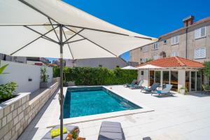 One Bedroom Apartment with Balcony room in Apartments Villa Key