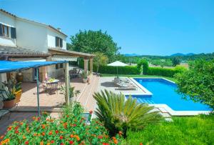 Cal Gall by Vintage Travel