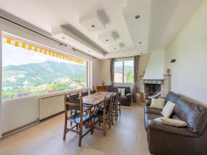 Maisons de vacances Holiday home in Saint-Julien-du-Verdon with garden : photos des chambres