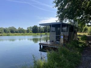 Bateaux-hotels Bateau comfortable sur l'eau - S Q : photos des chambres