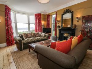 Auchenvhin - Rockcliffe