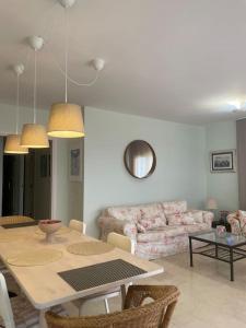 Apartamento sobre el mar