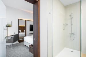 Superior Double Room with Two Double Beds room in Courtyard By Marriott Edinburgh West
